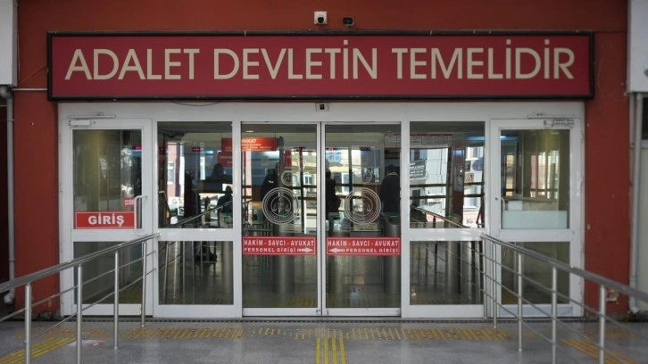12 yaşındaki çocuğa 50 bin TL'lik evlilik: Her satırı ayrı iğrenç!