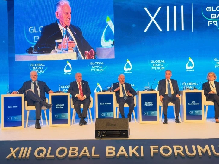 13. K&uuml;resel Bak&uuml; Forumu&rsquo;nda Binali Yıldırım&rsquo;dan Orta Koridor Vurgusu