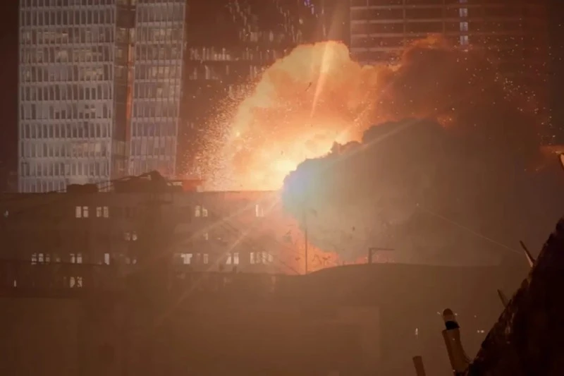 Savaş Büyüyor Tahran ve Beyrut Bombalanıyor, Bölge Alarmda