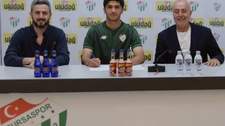2. Lig'de mücadele eden eski Süper Lig efsanesi transferde ilk imzayı attı