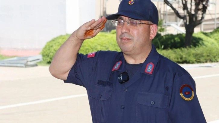 32 yıllık hayali gerçekleşti, bir günlüğüne asker oldu
