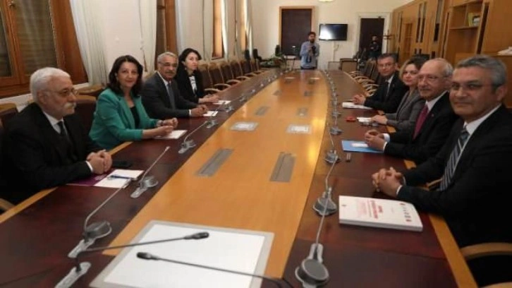 4 maddeyle boyun eğdirmişler! HDP&rsquo;nin kabul edilen şartları belli oldu
