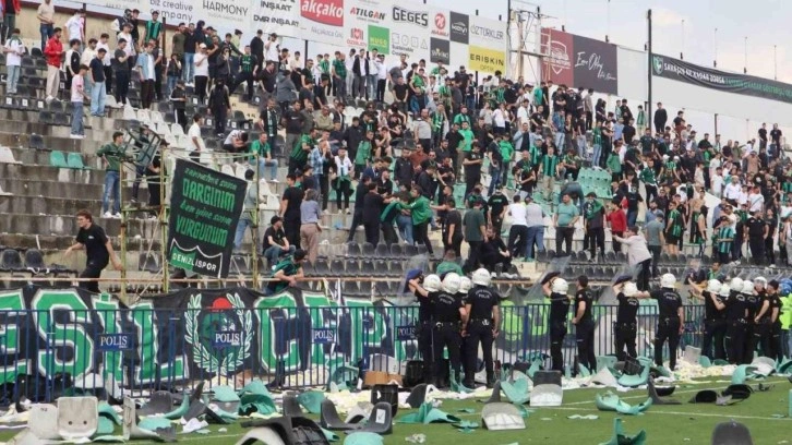 59 yıl sonra amatöre düşen Süper Lig efsanesi zorda: Futbolcular gidiyor