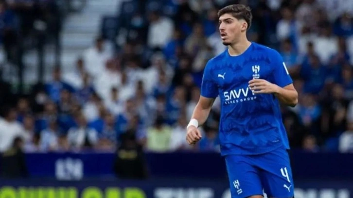 6 gol 2 kırmızı kart! Yusuf Akçiçek'in takımı 3 puanı kaptı