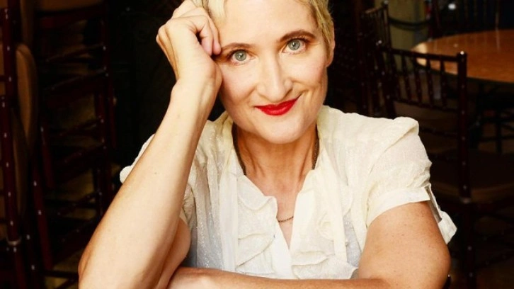 66 yaşındaki şarkıcı Jill Sobule, evinde çıkan yangında yaşamını yitirdi