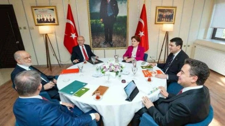 6'lı masa &ccedil;ıkışı: Yanlış hesap yapıyorlar! Aday o isim olmalı