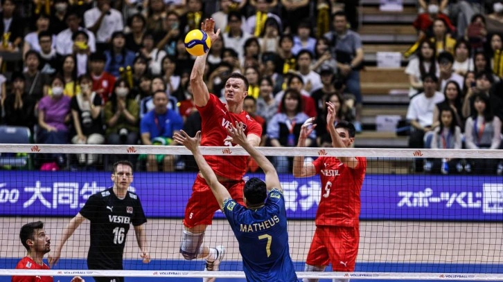 A Milli Erkek Voleybol Takımı, Brezilya'ya 3-1 kaybetti