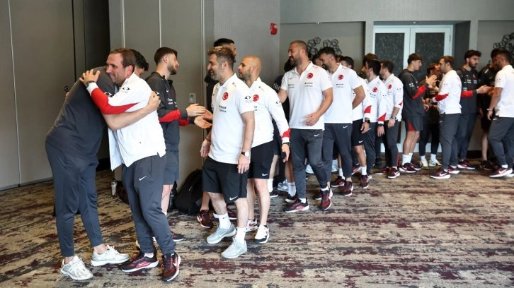 A Milli Takım'da bayramlaşma töreni yapıldı