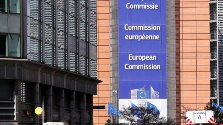 AB Komisyonunda Gazze'yi sormuştu...O gazetecinin işine son verildi!