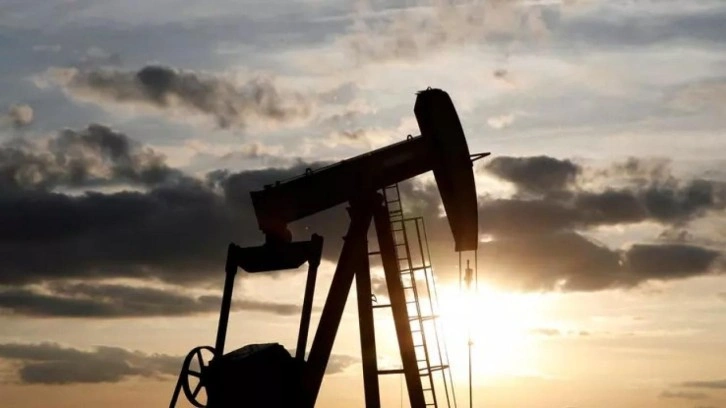 ABD 2025 petrol fiyatı tahminini düşürdü