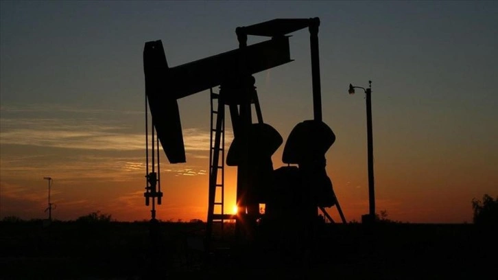 ABD'nin ticari ham petrol stokları 3 milyon varil azaldı