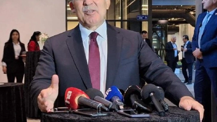 Abdullah G&uuml;l suskunluğunu bozdu: İki y&uuml;zl&uuml;l&uuml;k...