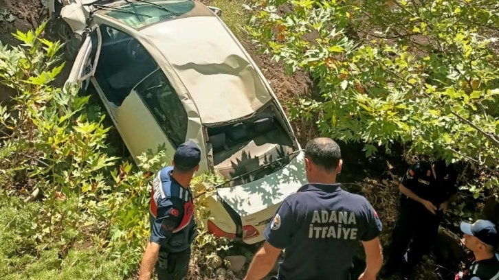 Adana'da otomobil uçuruma yuvarlandı! Yaralılar var