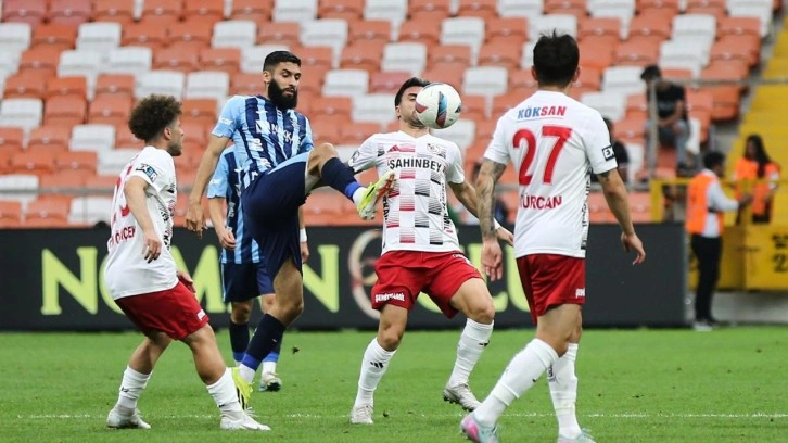 Adana Demirspor, taraftarı önünde Süper Lig'e veda etti: Puanlar paylaşıldı