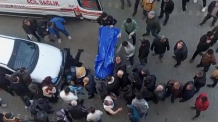 Adıyaman'da vahşet! Yol ortasında eşini bı&ccedil;aklayarak &ouml;ld&uuml;rd&uuml;