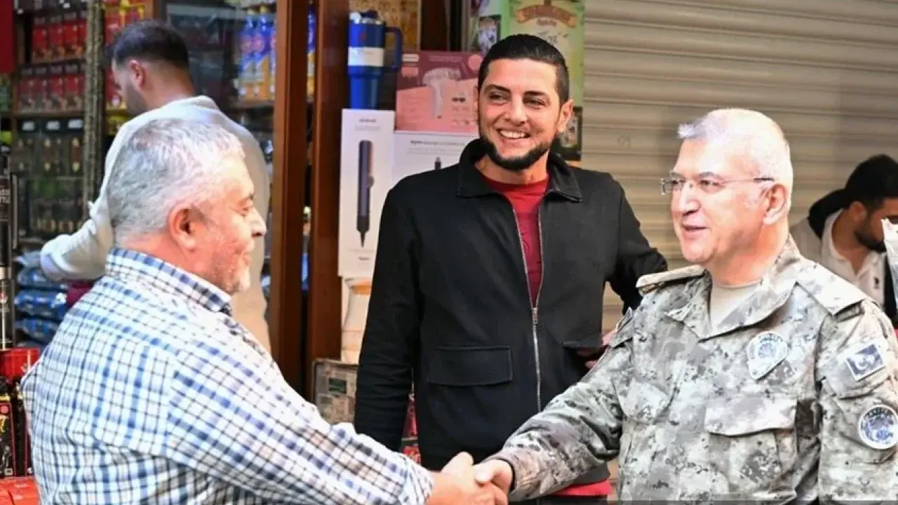 İl Emniyet Müdürü Özdemir, esnafla buluştu