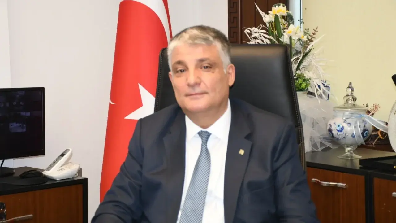 İMO Gaziantep Şube Başkanı Mehmet Bulut: “Cumhuriyet kazanımlarından asla vazgeçmeyeceğiz”