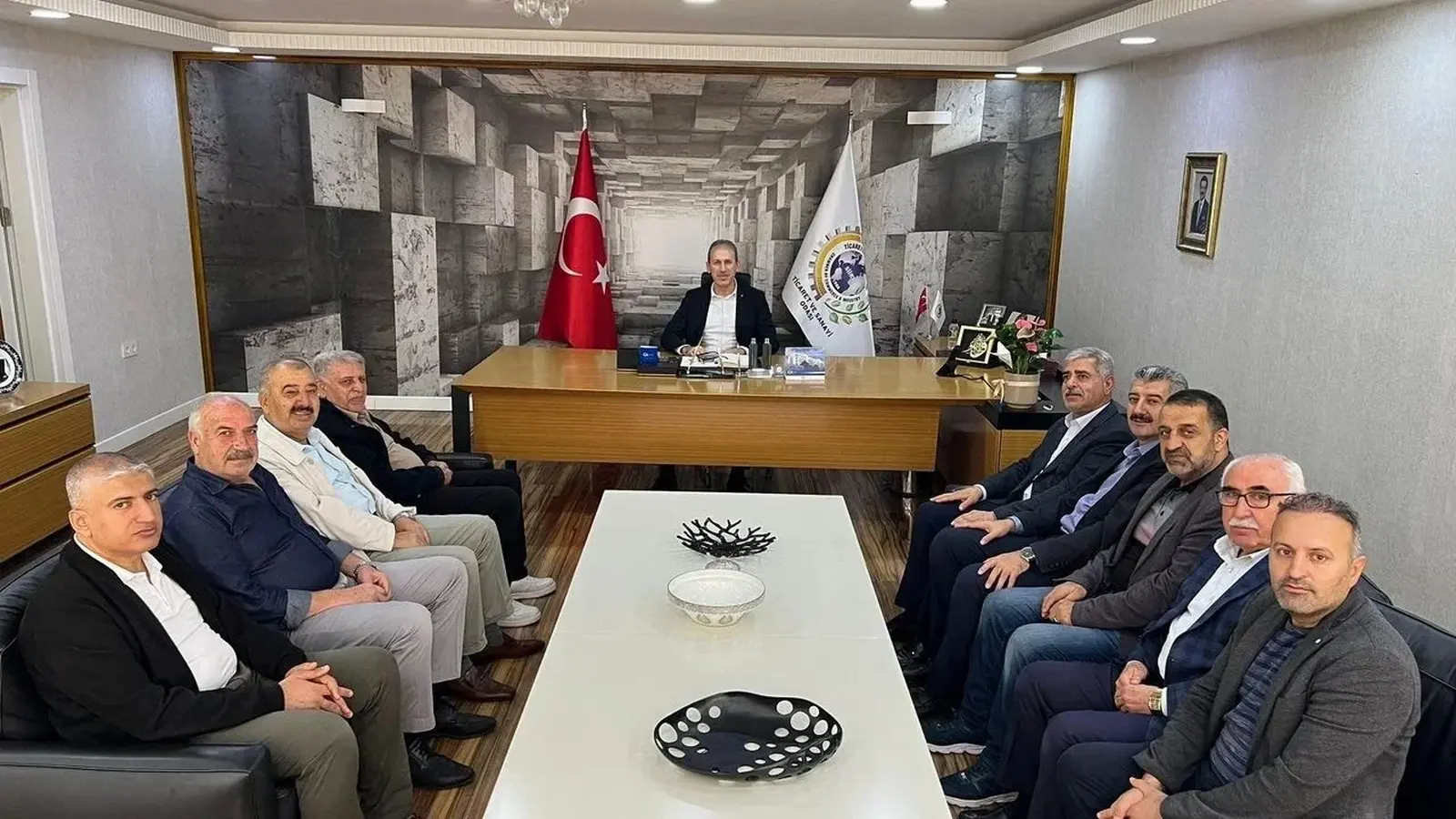 AK Parti Siirt Merkez İlçe Başkanı Ekin’den Siirt TSO’ya Hayırlı Olsun Ziyareti