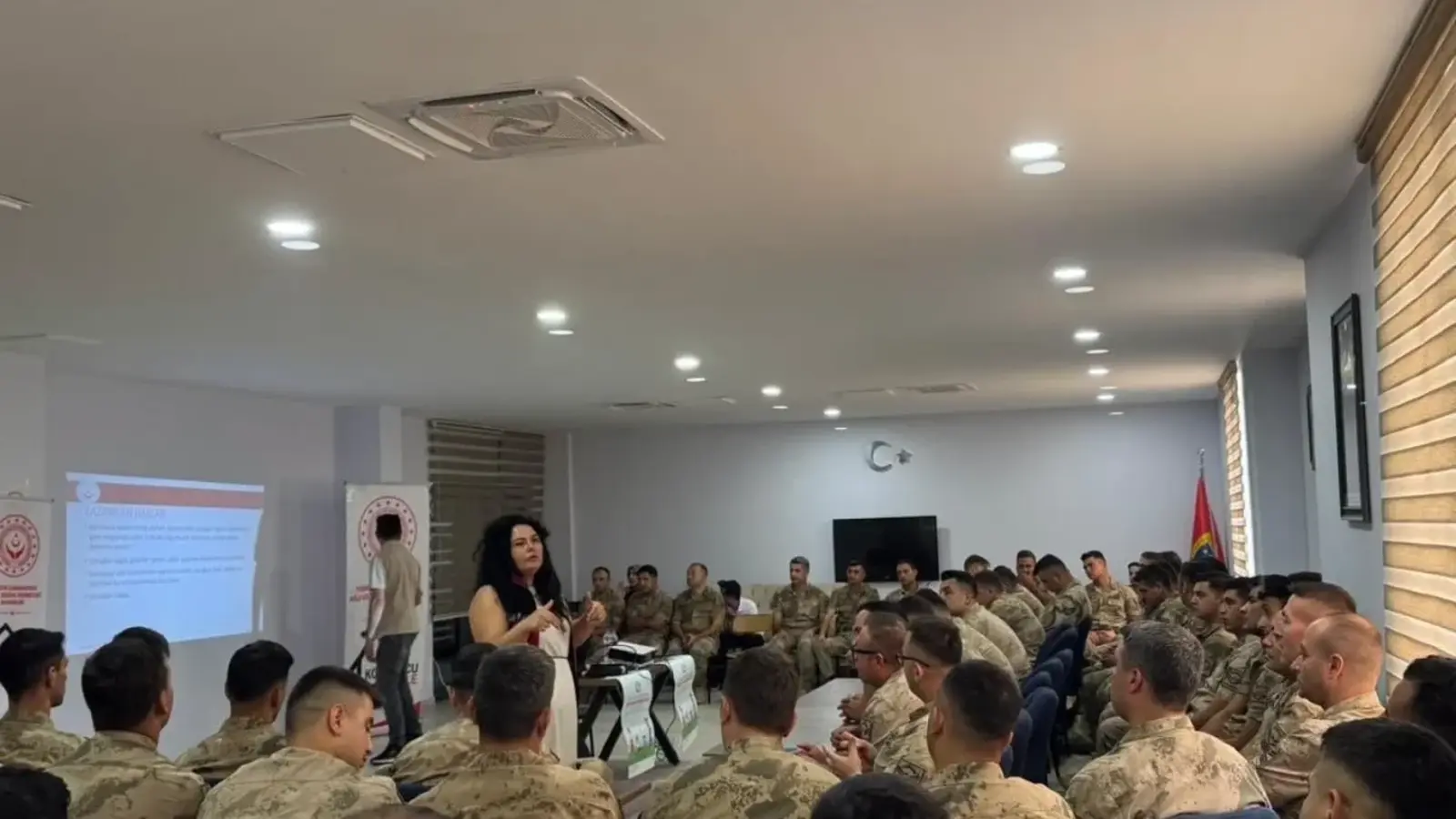 Jandarma Personeline Koruyucu Aile Eğitimi