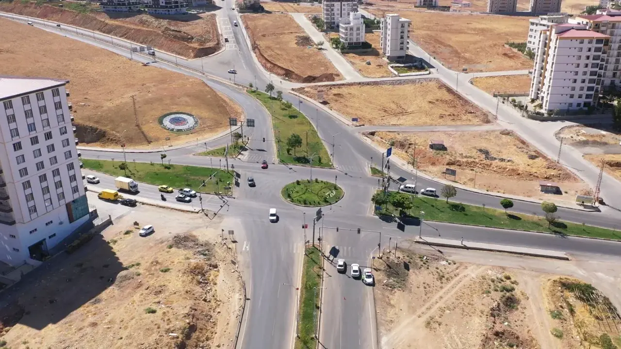 İki Kritik Noktaya Yer Altı Geçidi Bekleniyor