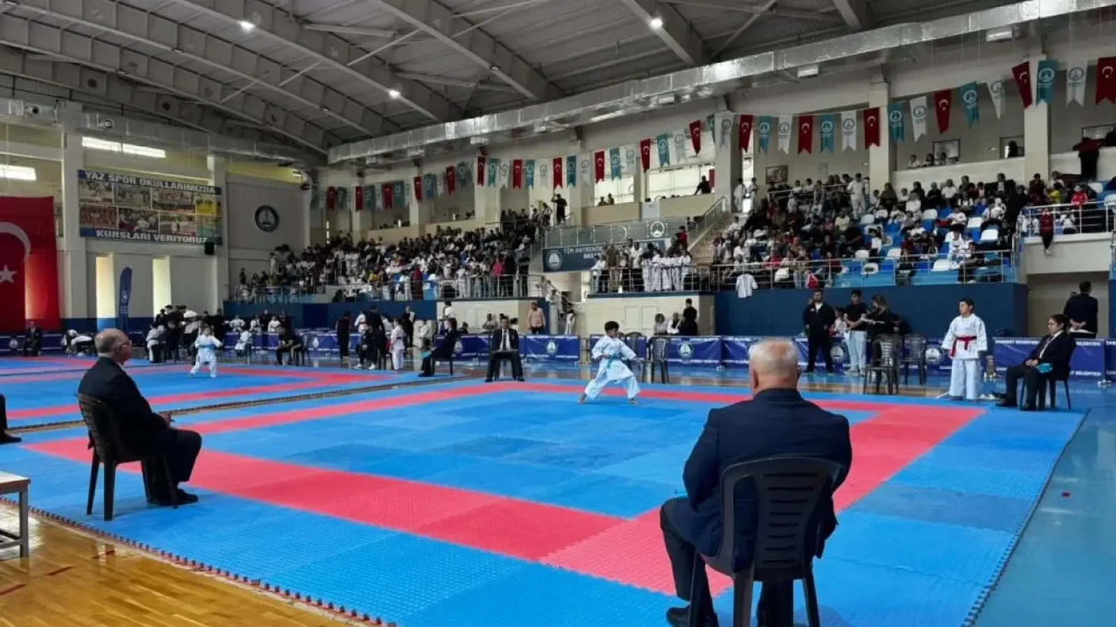 Şahinbey'de 600 karateci madalya için tatamiye çıktı