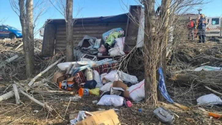 Ağrı'da feci kaza: 2'si &ccedil;ocuk 5 kişi hayatını kaybetti!