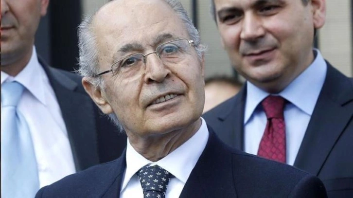 Ahmet Necdet Sezer uzun s&uuml;re sonra g&ouml;r&uuml;nt&uuml;lendi! İşte son hali