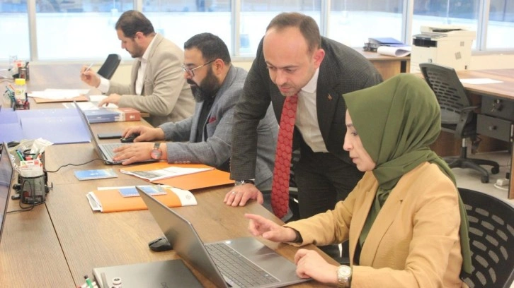 AK Parti İstanbul&rsquo;dan &ldquo;Se&ccedil;ime hazırız&rdquo; mesajı