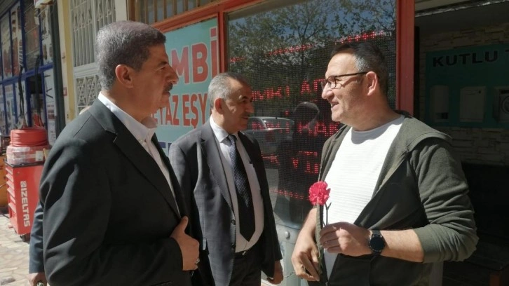 AK Parti milletvekili adayı Azmi Ekinci: Karşı cephenin hi&ccedil;bir projesi yok