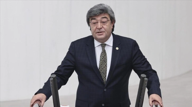 AK Parti MKYK Üyesi Ataş kaza yaptı