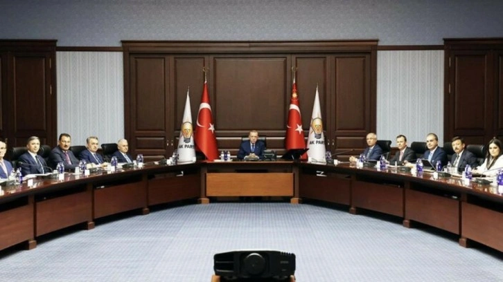 AK Parti MYK toplantısı yapılıyor: G&uuml;ndem yerel se&ccedil;imler