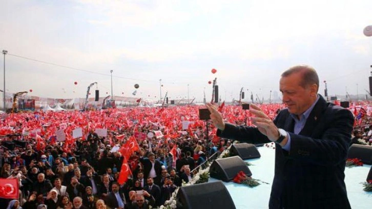 AK Parti sıralarından muhalefete a&ccedil;ık soru: "Kiminle hesaplaşacaksınız, 85 milyonla mı?"