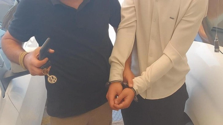 AK Parti standına zarar veren şüpheli gözaltına alındı