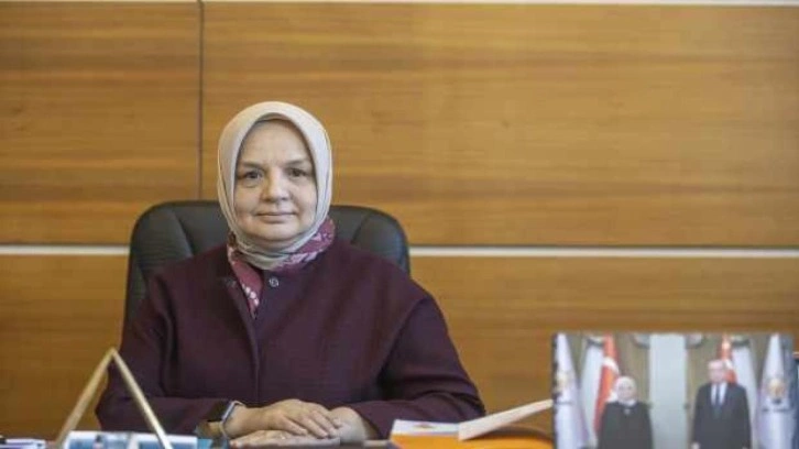 AK Parti, &uuml;reten kadınları zirvede buluşturacak