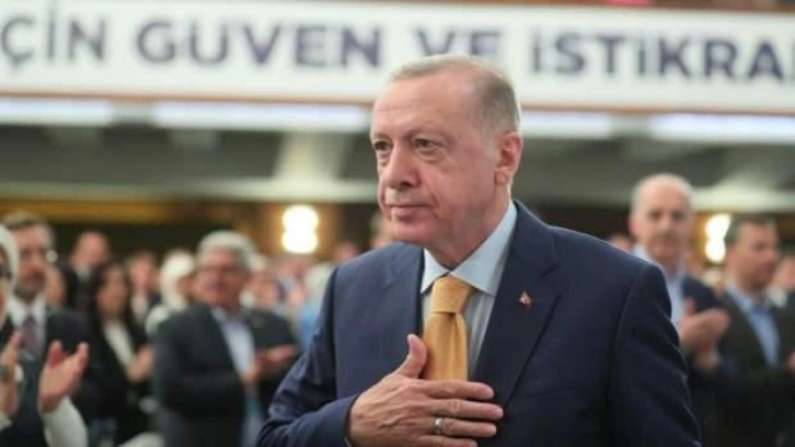 AK Parti'de Erdoğan'ın adaylığı i&ccedil;in imza toplanmaya başlandı