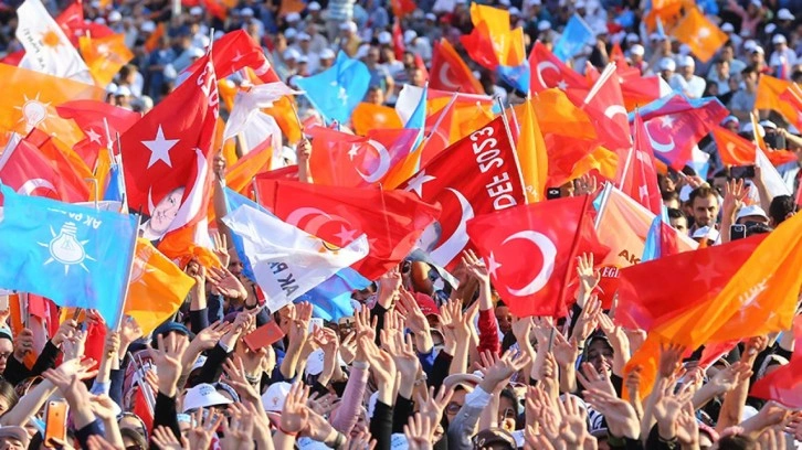 AK Parti&rsquo;de &ldquo;Yerel Y&ouml;netimlerde Yenilik&ccedil;i Sosyal Politikalar&rdquo; &ccedil;alıştayı hazırlığı