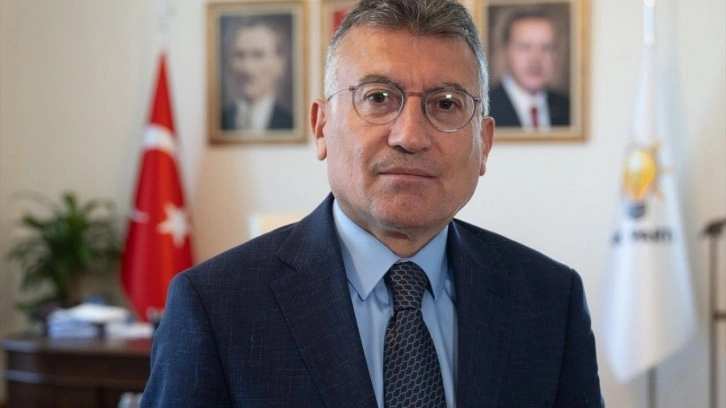 AK Parti'den anayasa a&ccedil;ıklaması: Muhalefet destek olmazsa milletimize gideceğiz