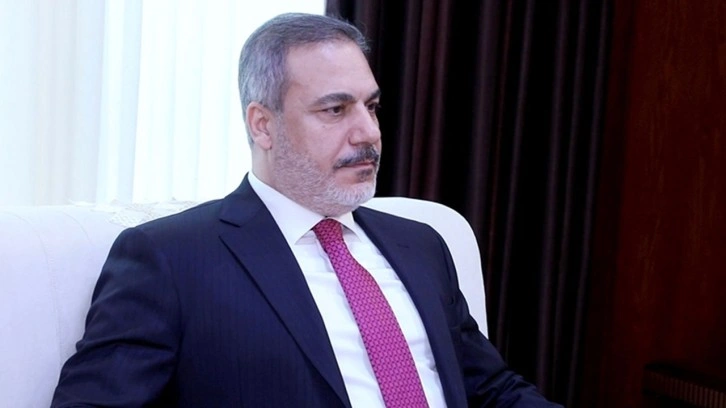 AK Parti'den s&uuml;rpriz se&ccedil;im hamleleri! Hakan Fidan i&ccedil;in d&uuml;ş&uuml;n&uuml;len yer kulislere d&uuml;şt&uuml;