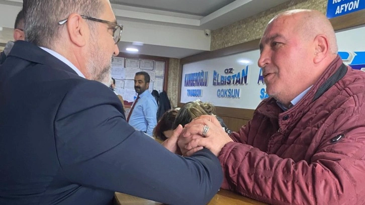 AK Partili aday Yıldırım, 15 Temmuz Demokrasi Otogarı&rsquo;nda esnaf ile bir araya geldi