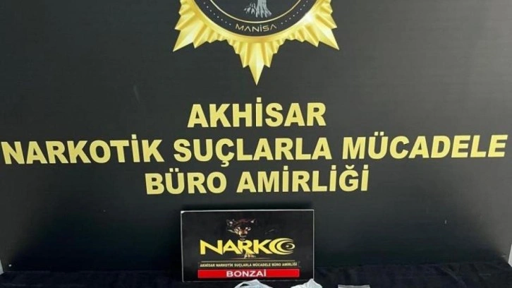 Akhisar'da uyuşturucu operasyonu: 2 tutuklama