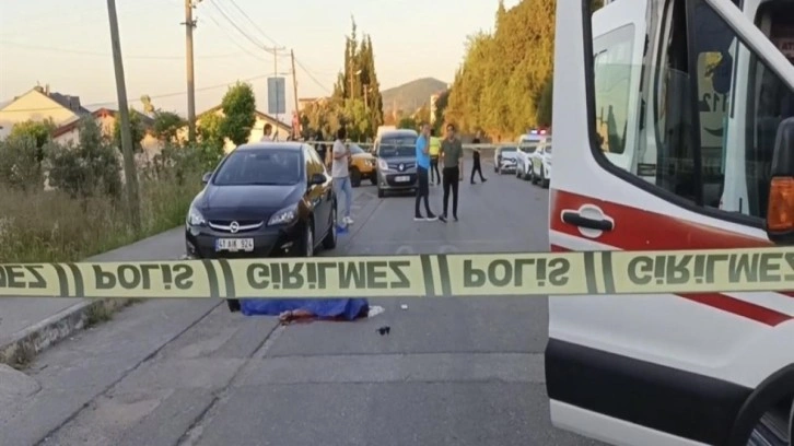 Alacak-verecek kavgası! Babayla oğlu sokak ortasında katledildi