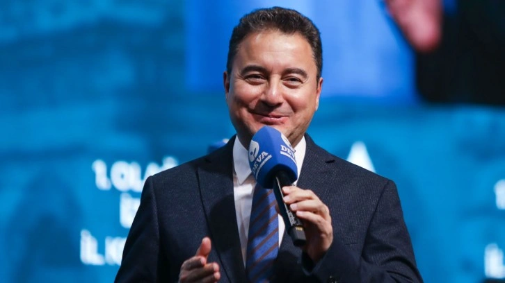 Ali Babacan altılı masanın liderlerini uyardı aday i&ccedil;in taahh&uuml;t istedi