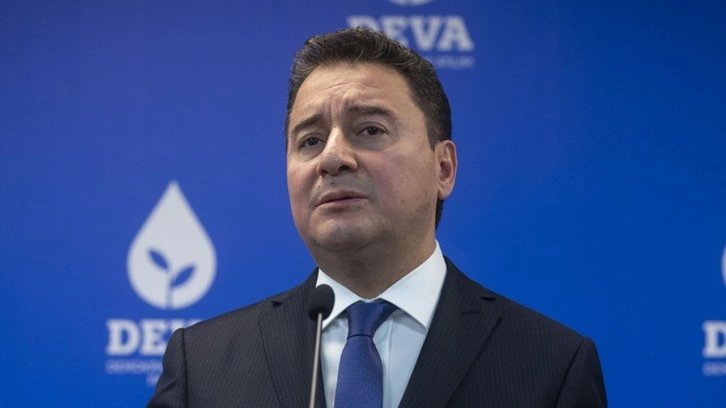 Ali Babacan partisinin 'Y&uuml;ksek&ouml;ğretim Eylem Planı'nı a&ccedil;ıkladı Y&Ouml;K kapatılacak