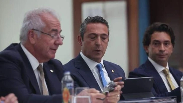 Ali Koç'a 'en yakın' yönetici istifa etti: Fenerbahçe'de bir dönem sona erdi