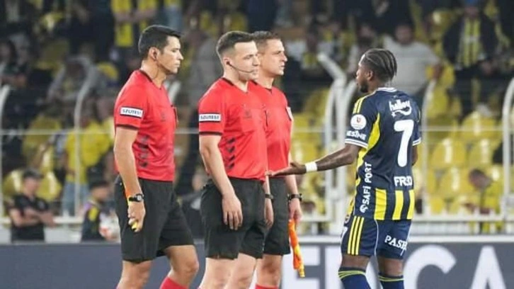 Ali Koç isyan bayrağını çekmişti! Eski hakemler penaltı beklenen pozisyonları yorumladı