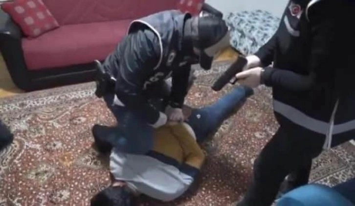 Ankara'da su&ccedil; &ouml;rg&uuml;t&uuml;ne operasyon: 6 g&ouml;zaltı