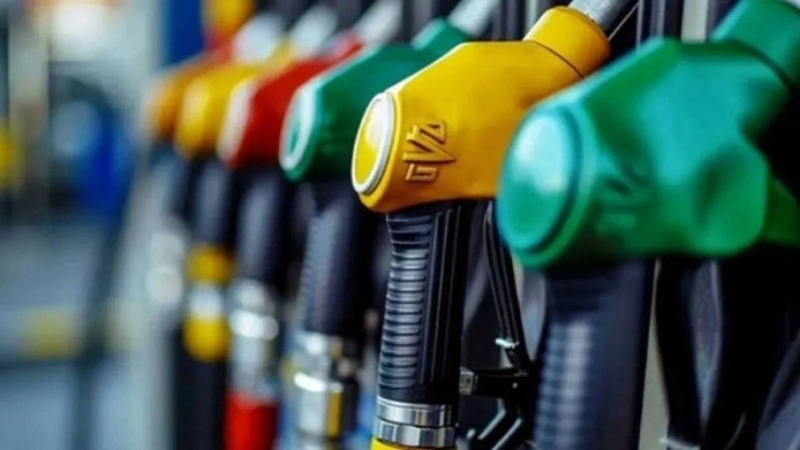 Araç sahipleri dikkat: Benzin fiyatına güncelleme bekleniyor!