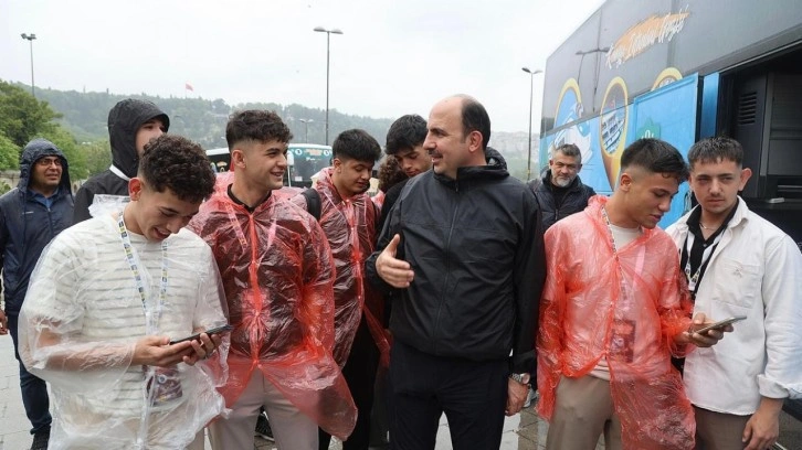 “Atabey Gençliği Ecdadın İzinde!” Başkan Altay geziye katılan öğrencilere eşlik etti