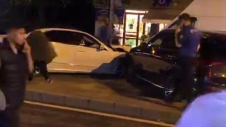 Ataşehir'de trafik kazası: 6 yaralı