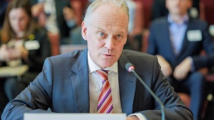 Avrupa Birliği Komisyonu'ndan Türkiye'ye övgü